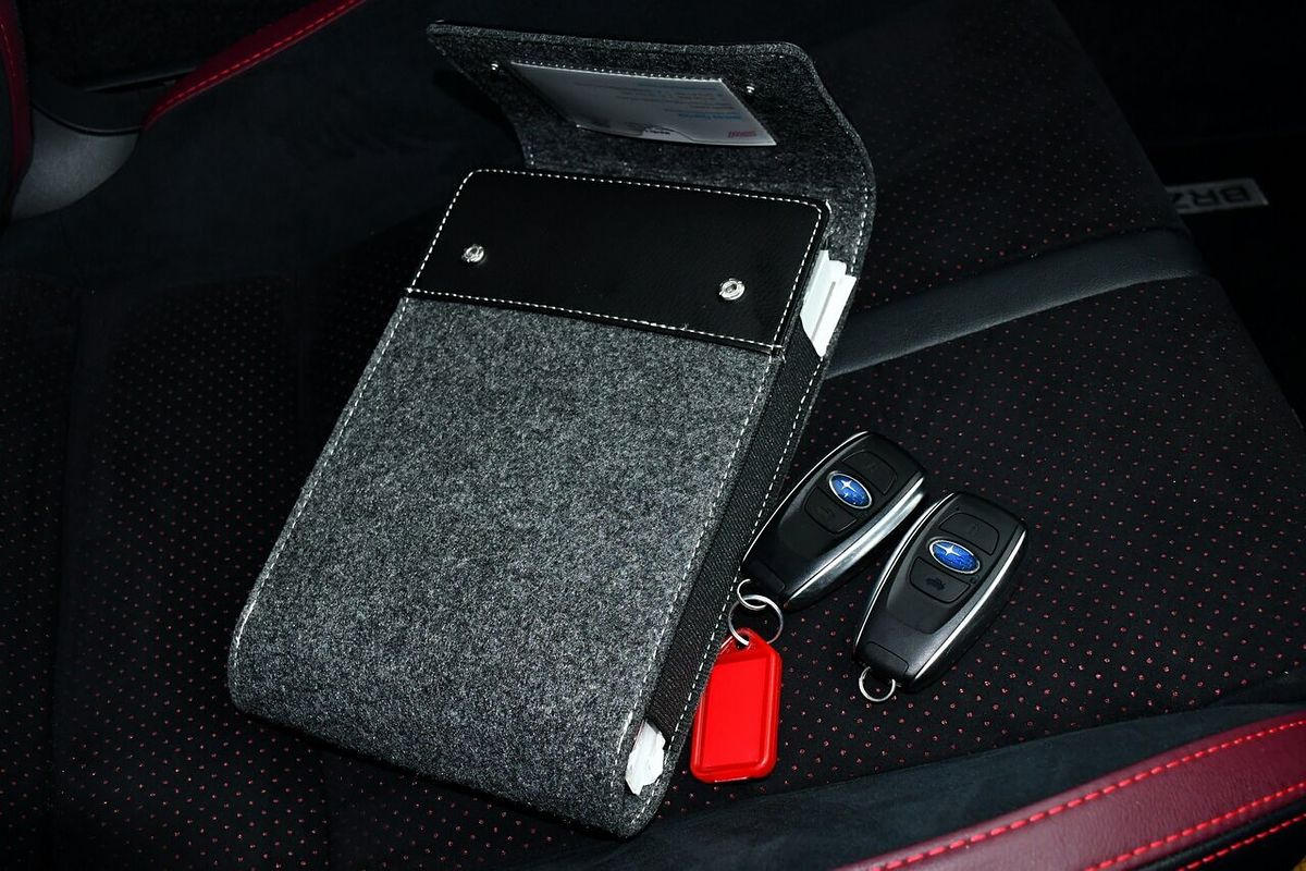 2025 Subaru BRZ tS ZD8