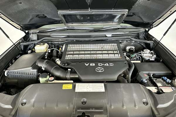 2021 Toyota Landcruiser GXL VDJ200R