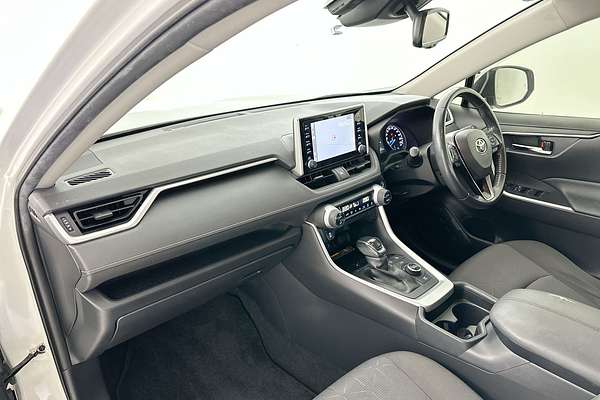 2020 Toyota RAV4 GXL AXAH54R