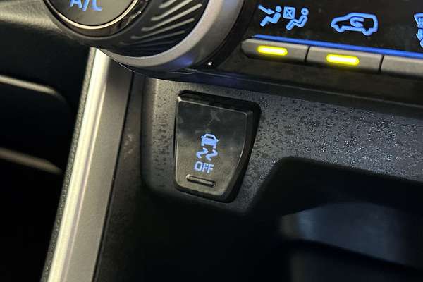 2021 Toyota RAV4 GXL AXAH52R