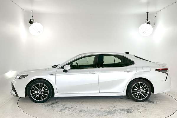 2021 Toyota Camry SL AXVH70R