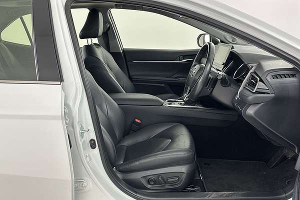 2021 Toyota Camry SL AXVH70R