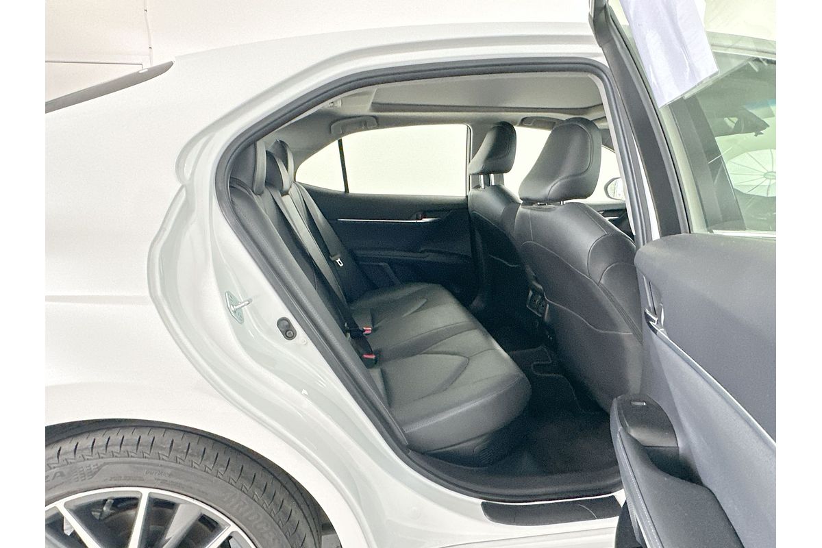 2021 Toyota Camry SL AXVH70R