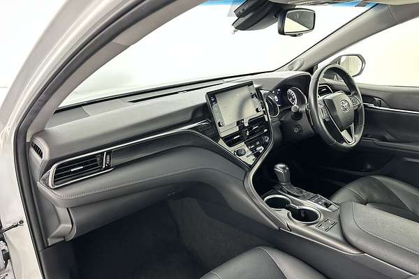 2021 Toyota Camry SL AXVH70R