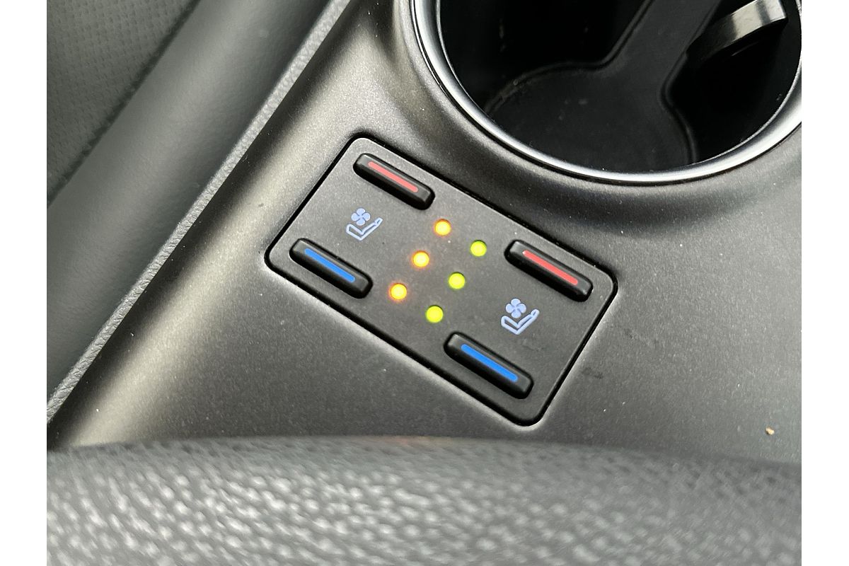 2021 Toyota Camry SL AXVH70R