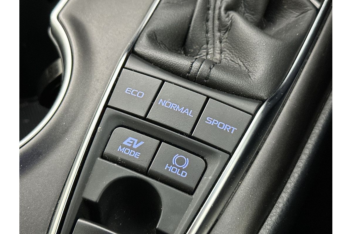 2021 Toyota Camry SL AXVH70R