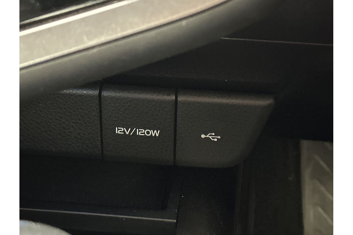 2021 Toyota Camry SL AXVH70R