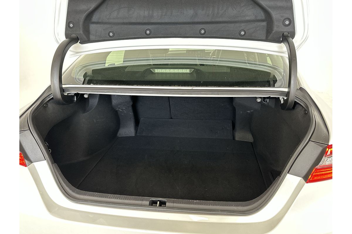 2021 Toyota Camry SL AXVH70R