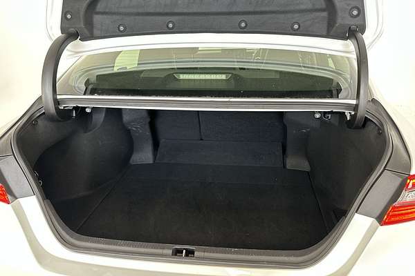 2021 Toyota Camry SL AXVH70R