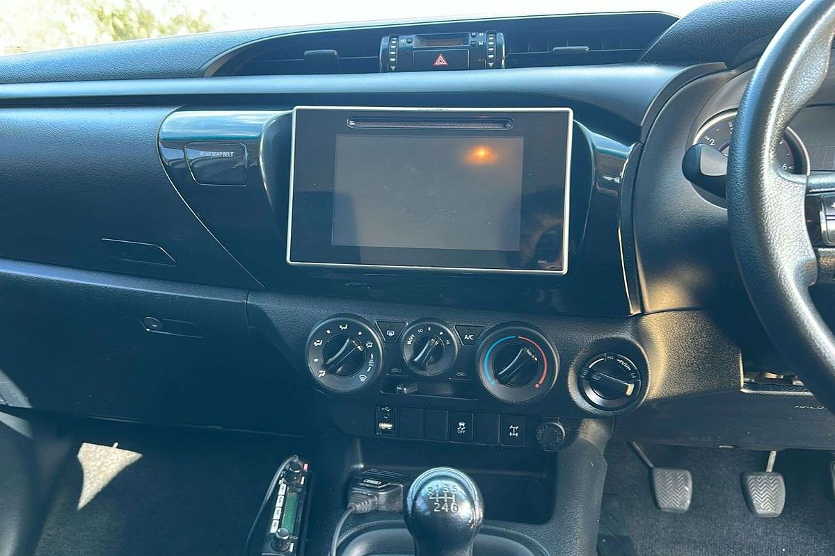 2022 Toyota Hilux SR GUN126R 4X4