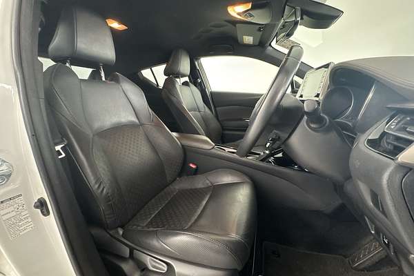 2022 Toyota C-HR Koba ZYX10R