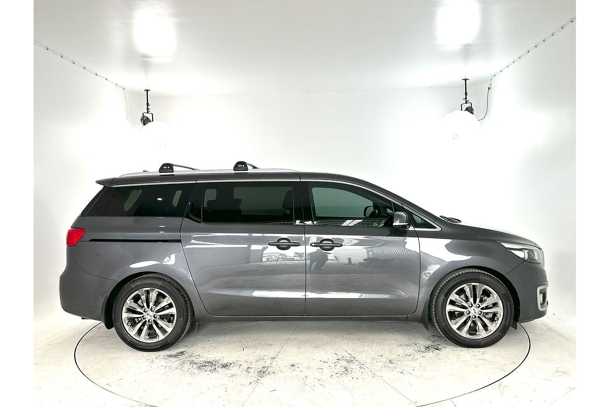 2017 Kia Carnival Platinum YP