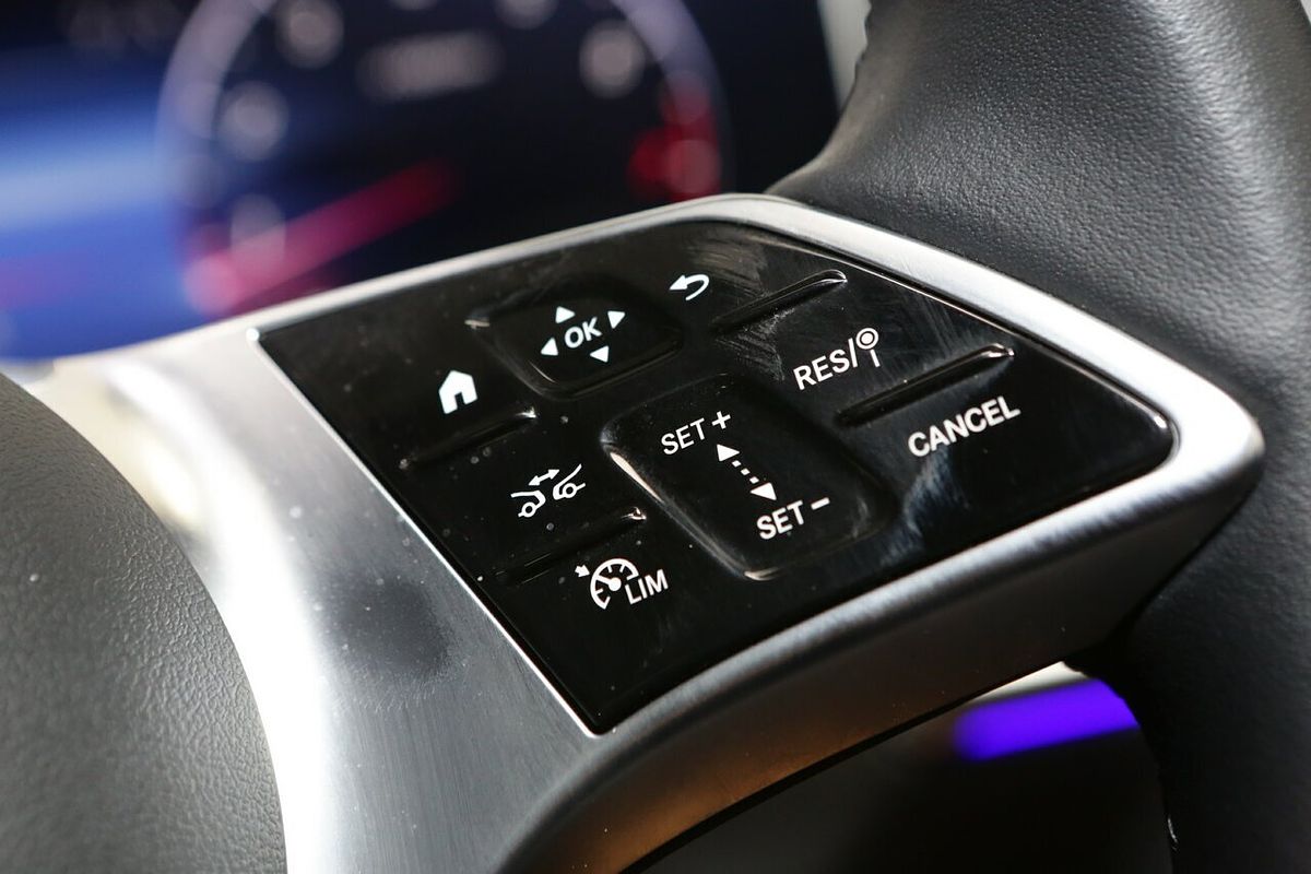 2022 Mercedes-Benz C-Class C200 W206