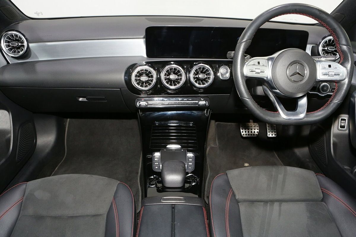 2022 Mercedes-Benz A-Class A180 V177