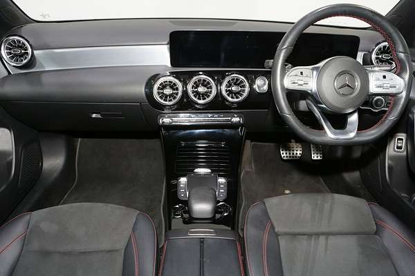 2022 Mercedes-Benz A-Class A180 V177