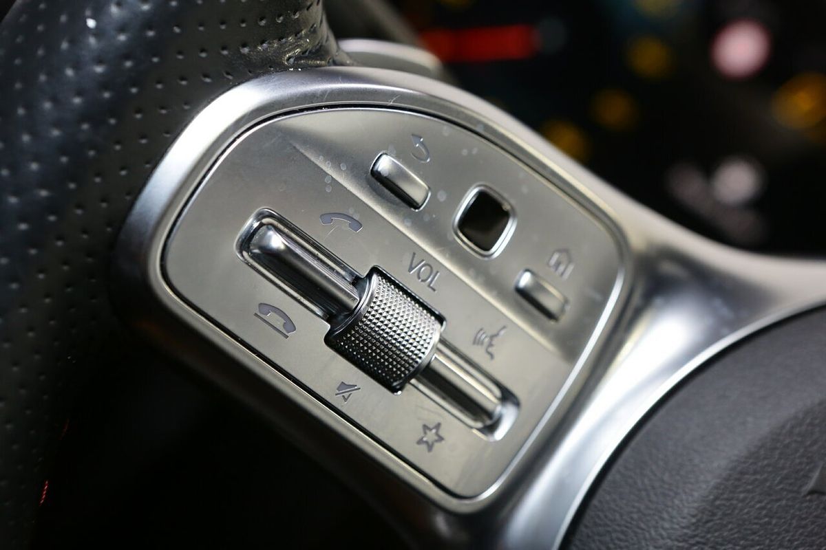 2022 Mercedes-Benz A-Class A180 V177