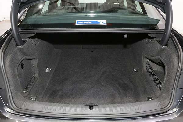 2024 Audi A4 45 TFSI S line B9