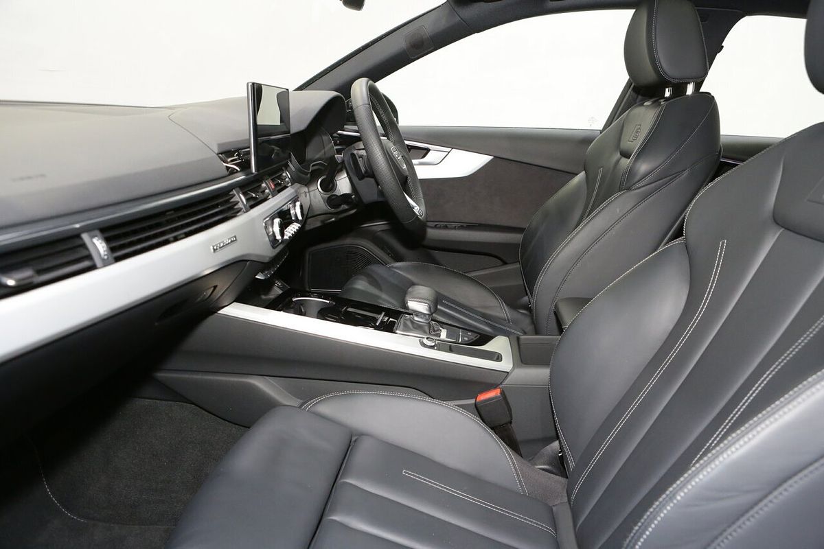 2024 Audi A4 45 TFSI S line B9