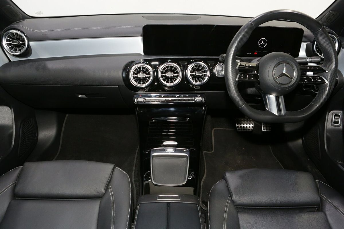 2023 Mercedes-Benz A-Class A250 V177