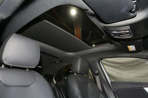 2023 Mercedes-Benz A-Class A250 V177