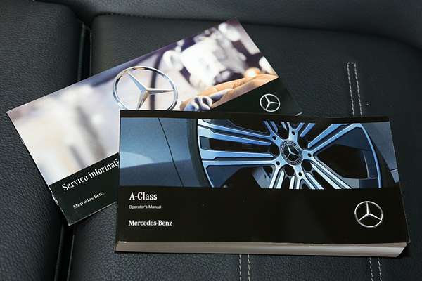 2023 Mercedes-Benz A-Class A250 V177