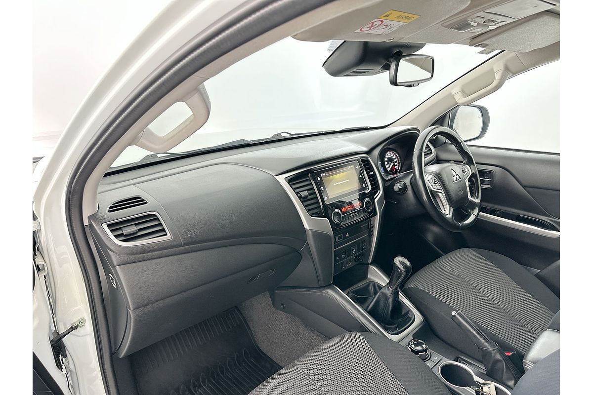 2020 Mitsubishi Triton GLS MR 4X4