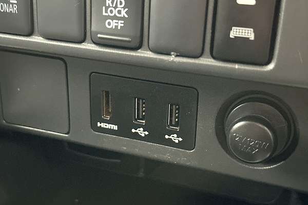 2020 Mitsubishi Triton GLS MR 4X4