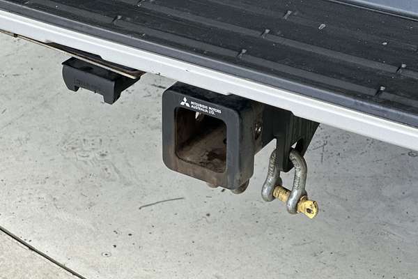 2020 Mitsubishi Triton GLS MR 4X4