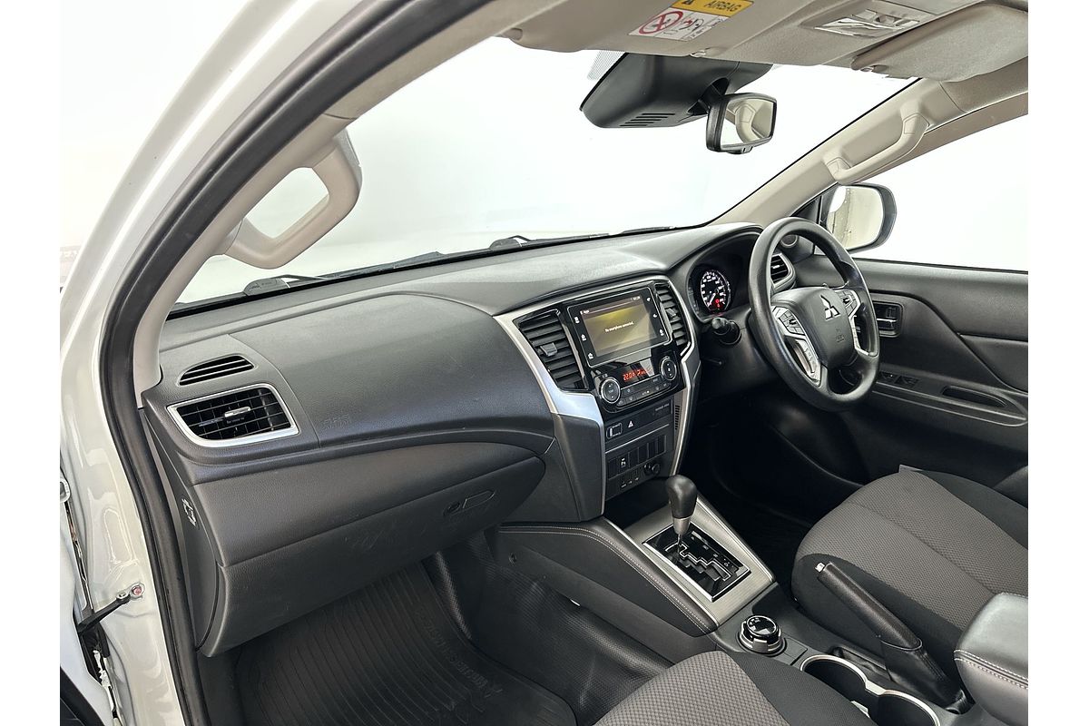 2018 Mitsubishi Triton GLX MQ 4X4