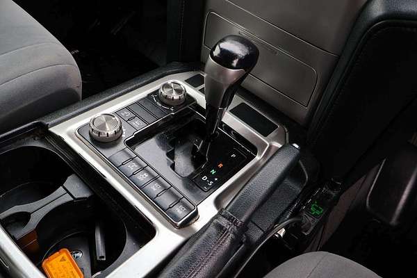 2016 Toyota Landcruiser GXL VDJ200R