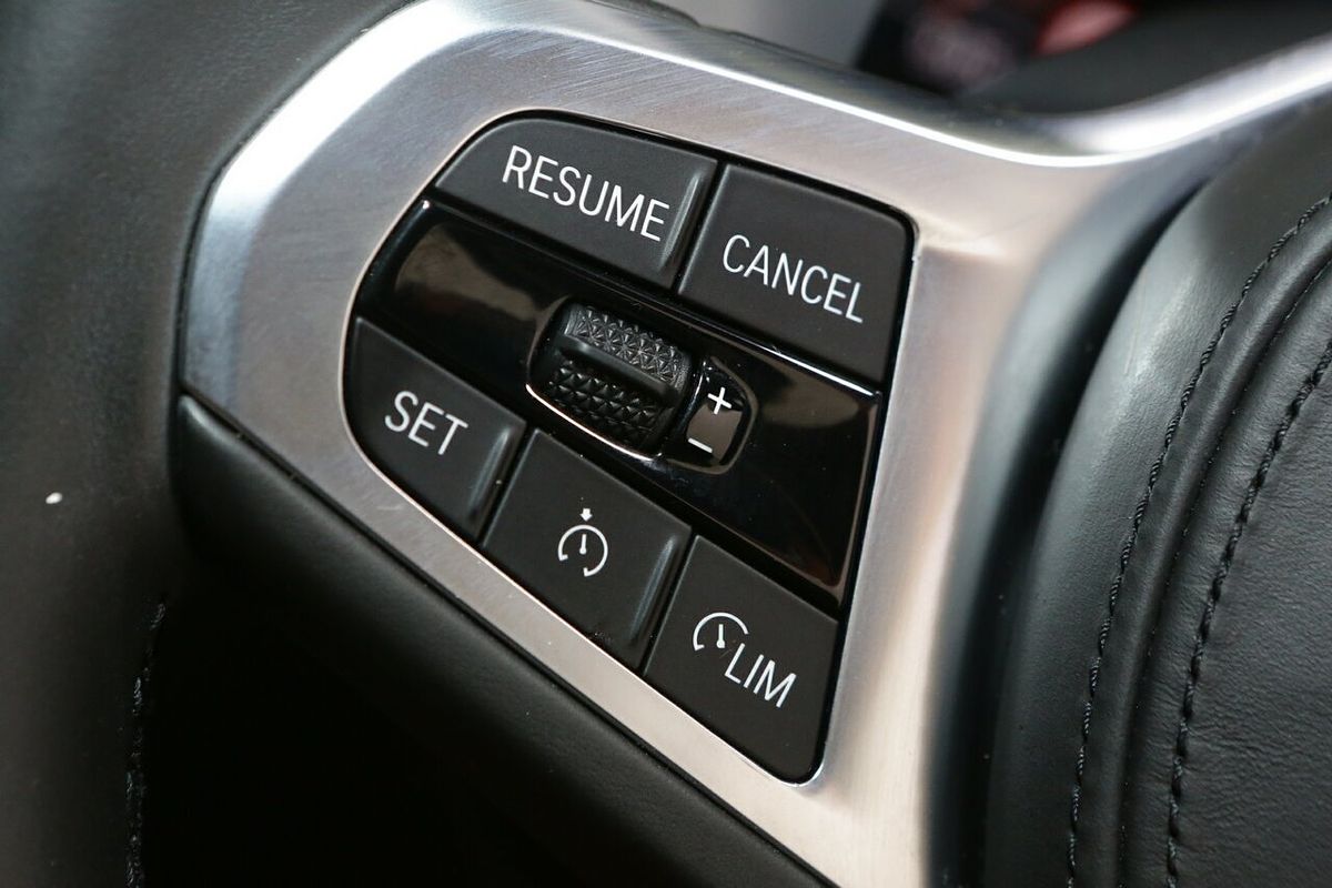 2020 BMW 3 Series 320i M Sport G20