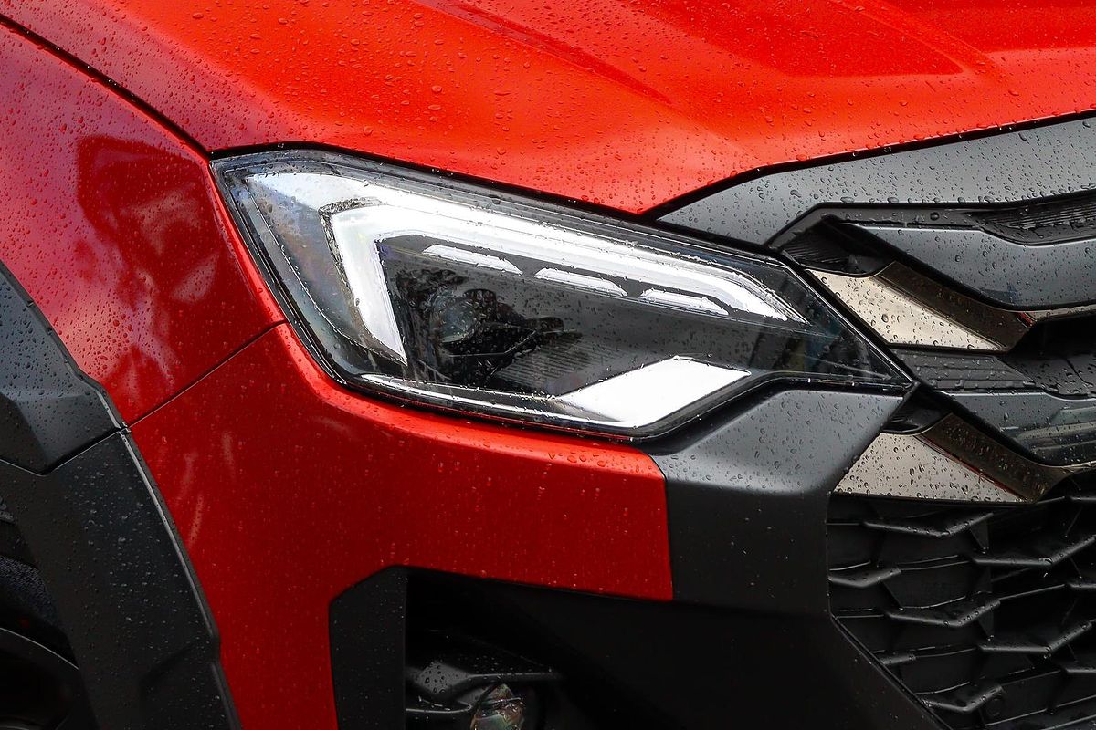 2025 Isuzu D-MAX X-TERRAIN 4X4