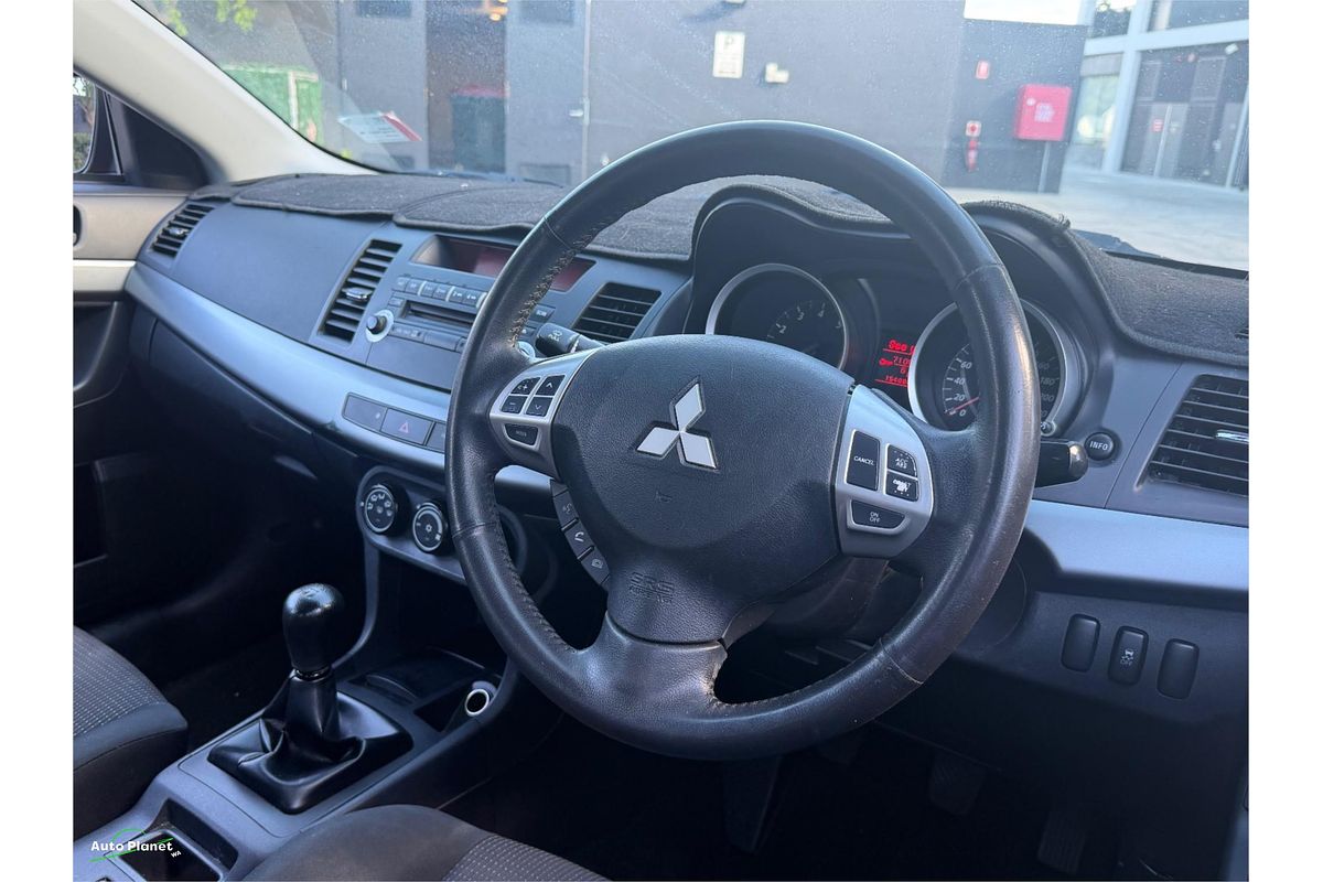 2011 Mitsubishi Lancer SX CJ