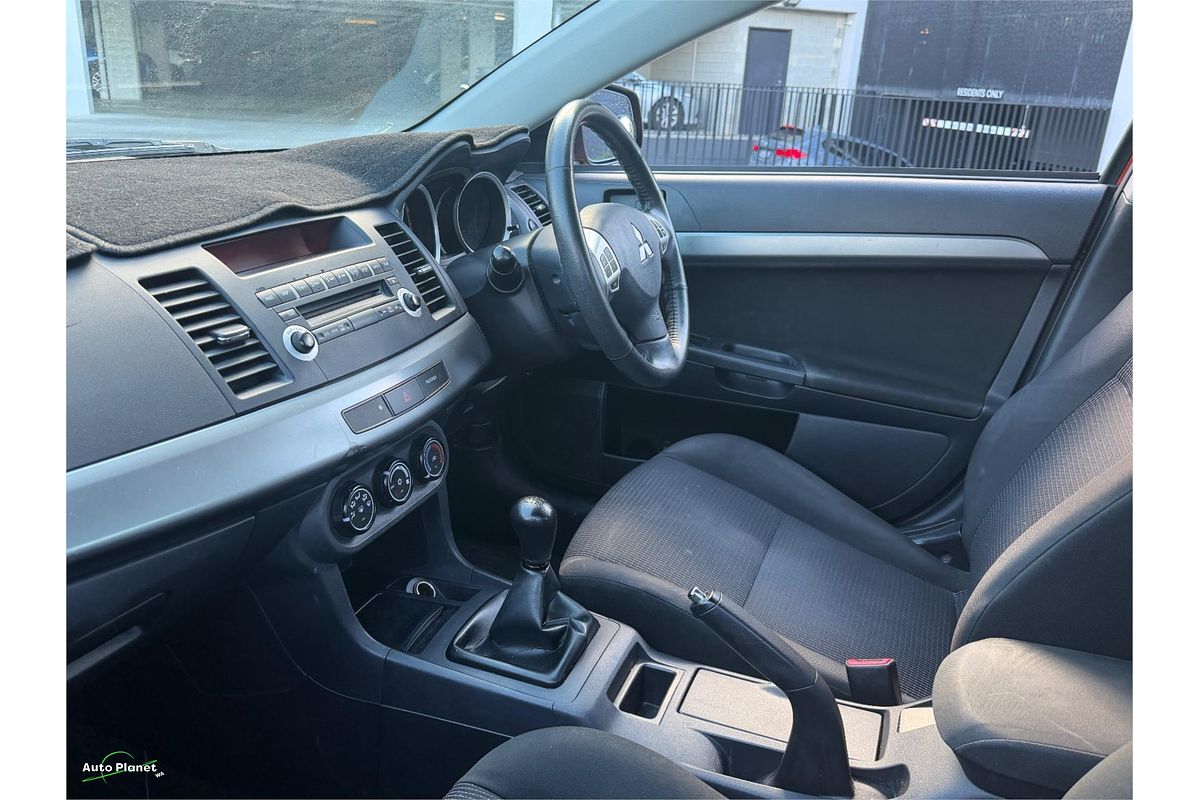 2011 Mitsubishi Lancer SX CJ