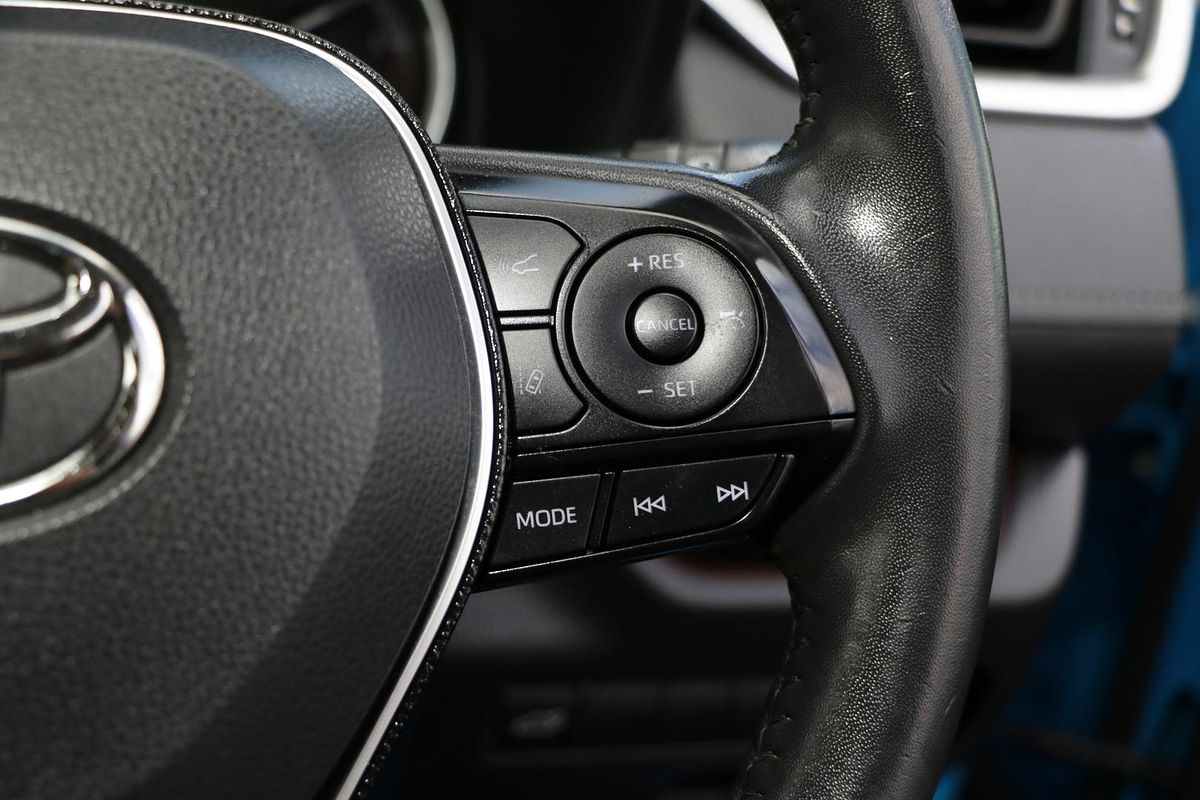 2020 Toyota RAV4 Cruiser MXAA52R