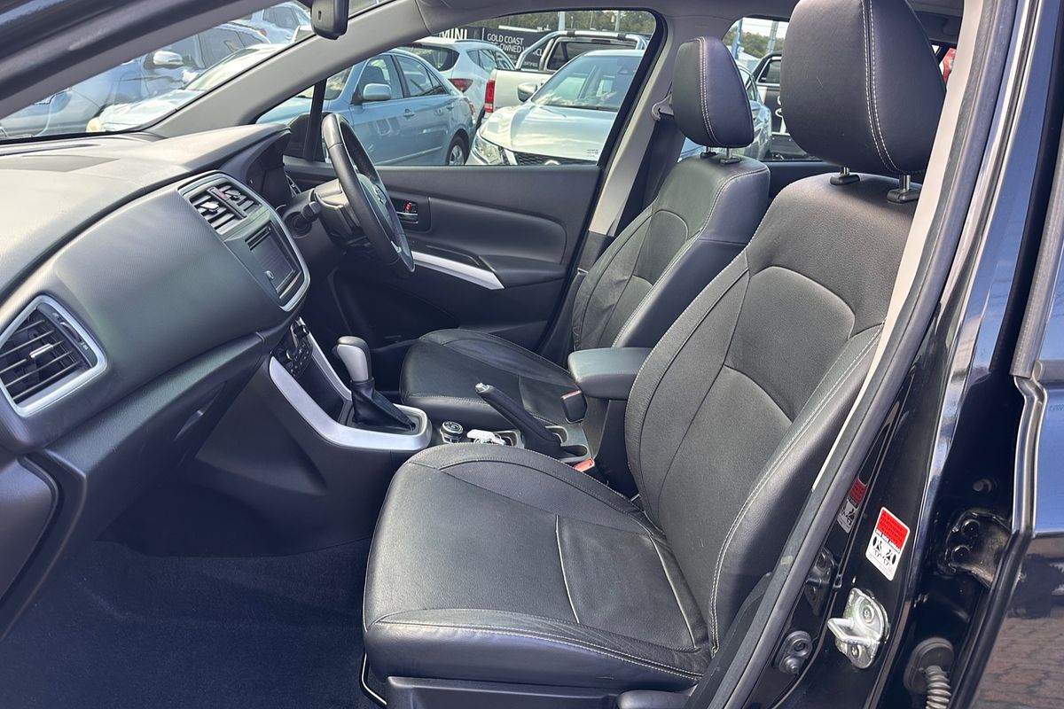 2013 Suzuki S-Cross GLX Prestige JY