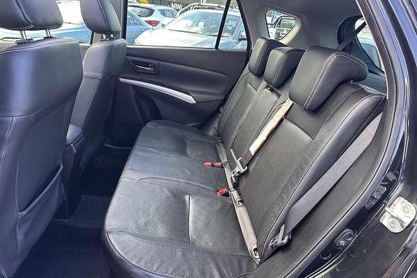 2013 Suzuki S-Cross GLX Prestige JY