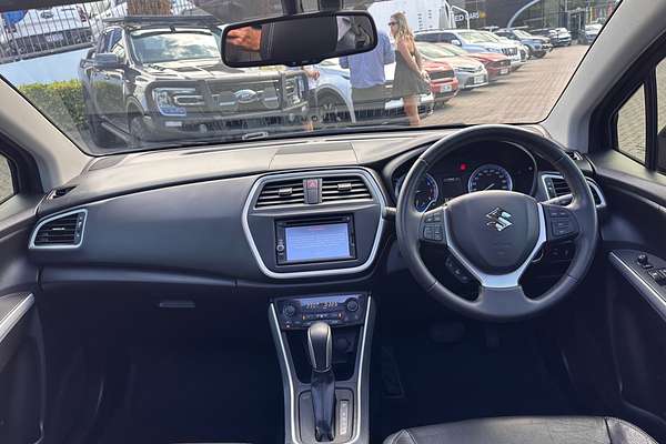 2013 Suzuki S-Cross GLX Prestige JY