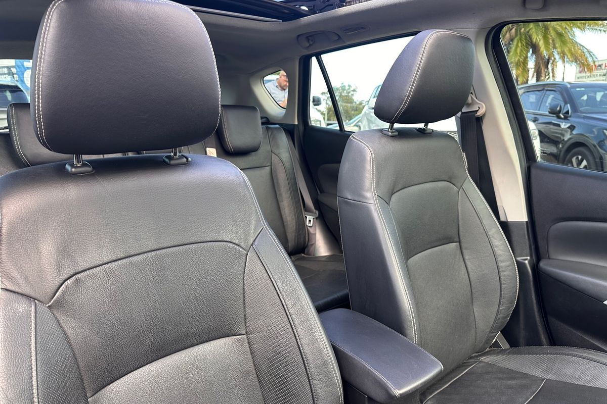 2013 Suzuki S-Cross GLX Prestige JY