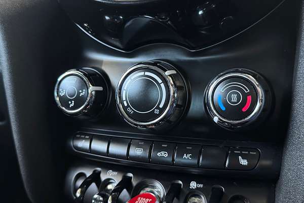 2019 MINI Hatch Cooper F56 LCI