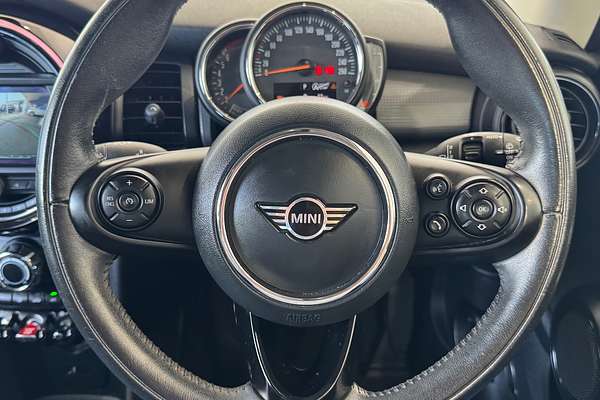2019 MINI Hatch Cooper F56 LCI
