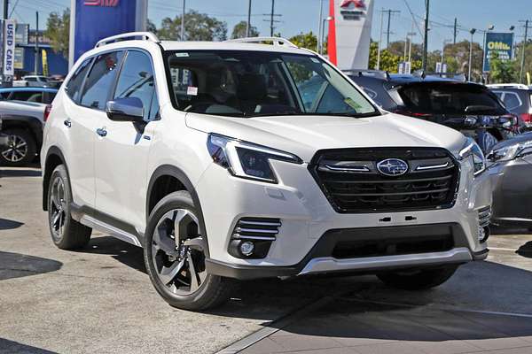 2024 Subaru Forester Hybrid S S5