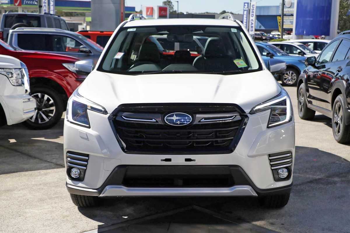 2024 Subaru Forester Hybrid S S5