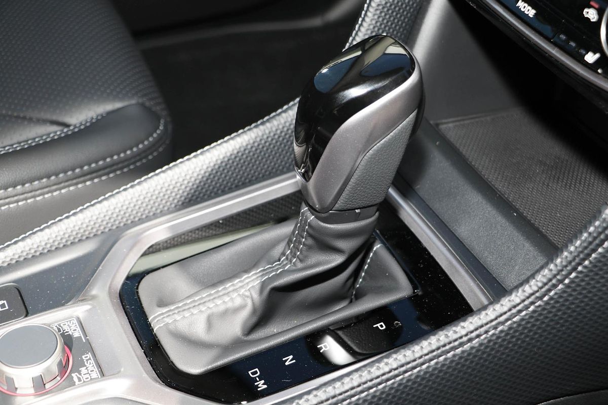 2024 Subaru Forester Hybrid S S5