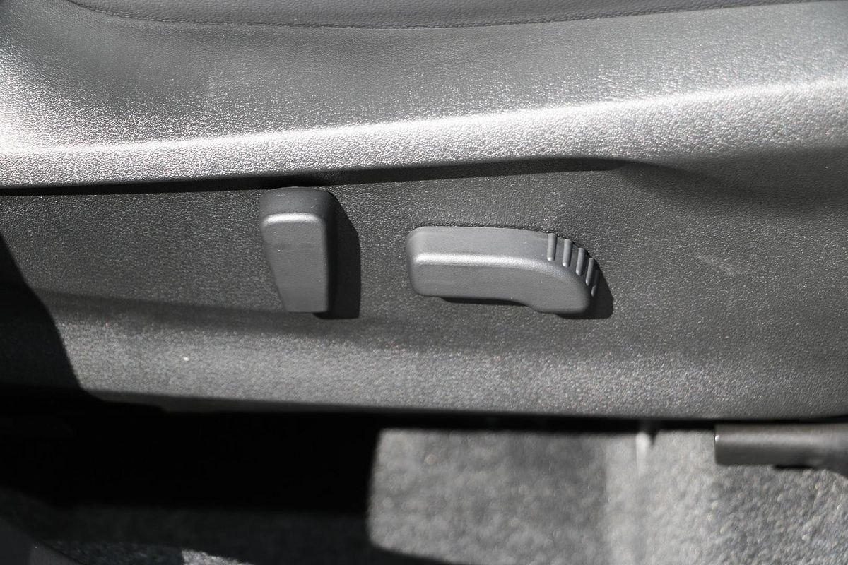 2024 Subaru Forester Hybrid S S5