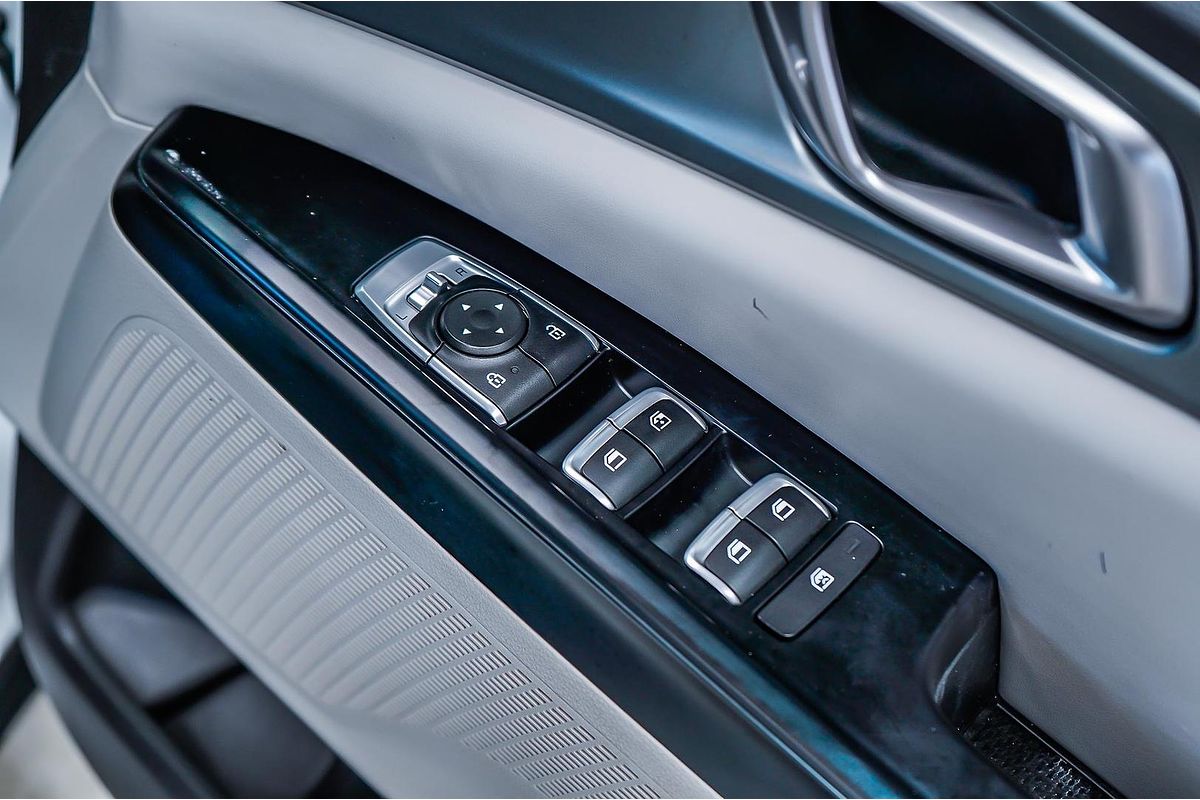 2022 Kia Carnival S KA4