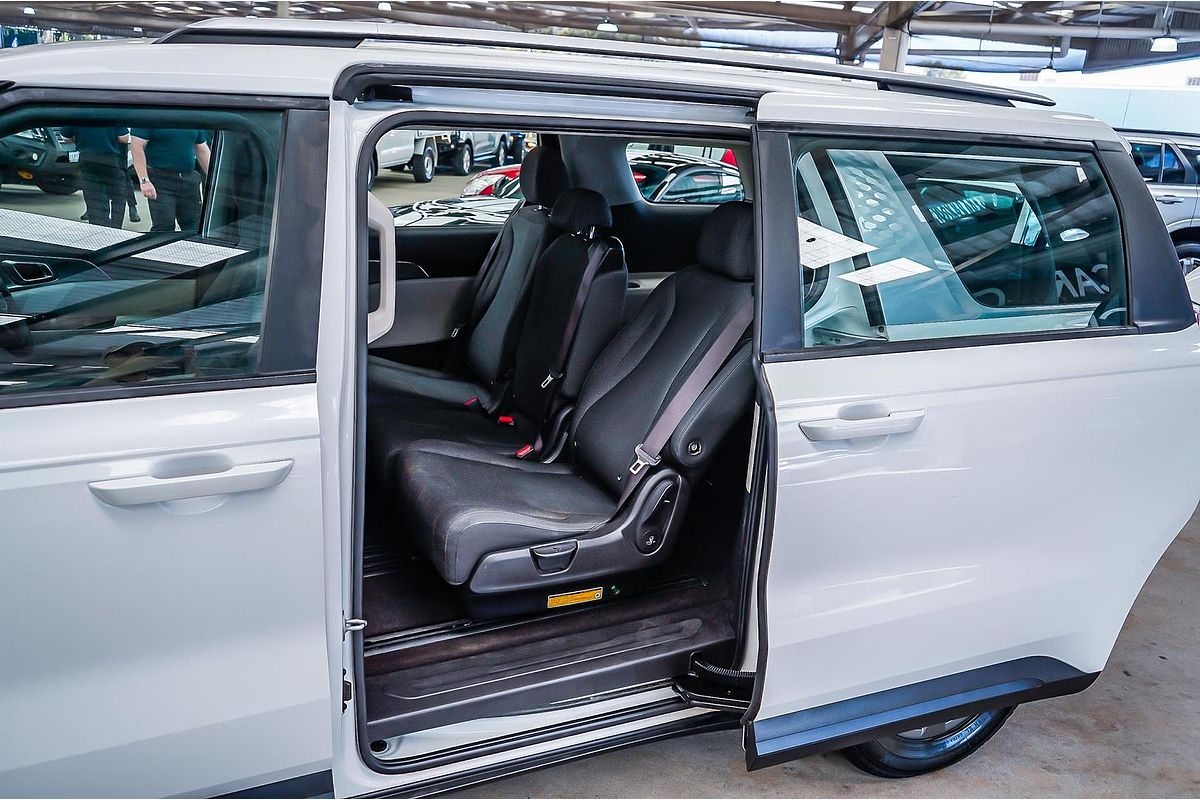 2022 Kia Carnival S KA4