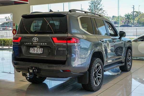 2021 Toyota Landcruiser Sahara FJA300R