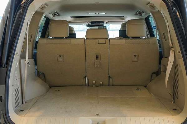 2021 Toyota Landcruiser Sahara FJA300R