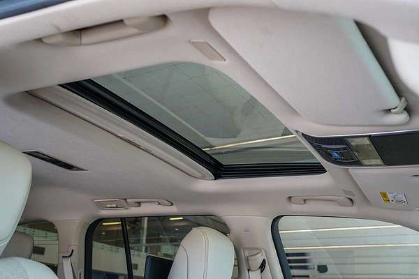 2021 Toyota Landcruiser Sahara FJA300R